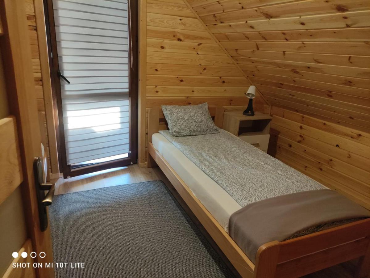 Pod Sosnami Holiday home *